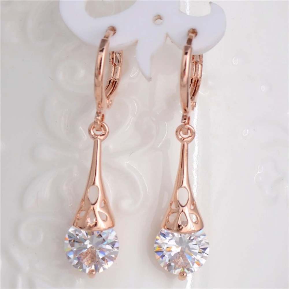 NEW!💙💎PRETTY ROSE💗💛GOLDEN CZ DROPS!💎💙ELEGANT - Picture 7 of 8